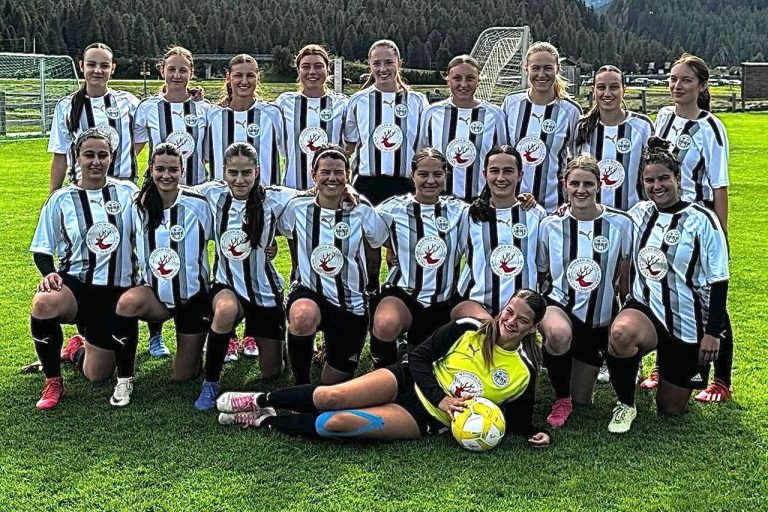 Frauen-Mannschaft